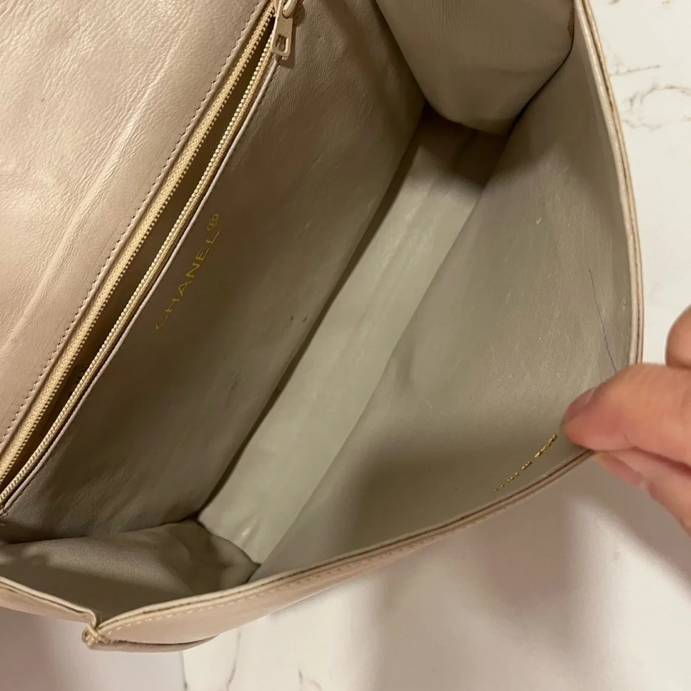 Chanel Lambskin Cream Shoulder Bag